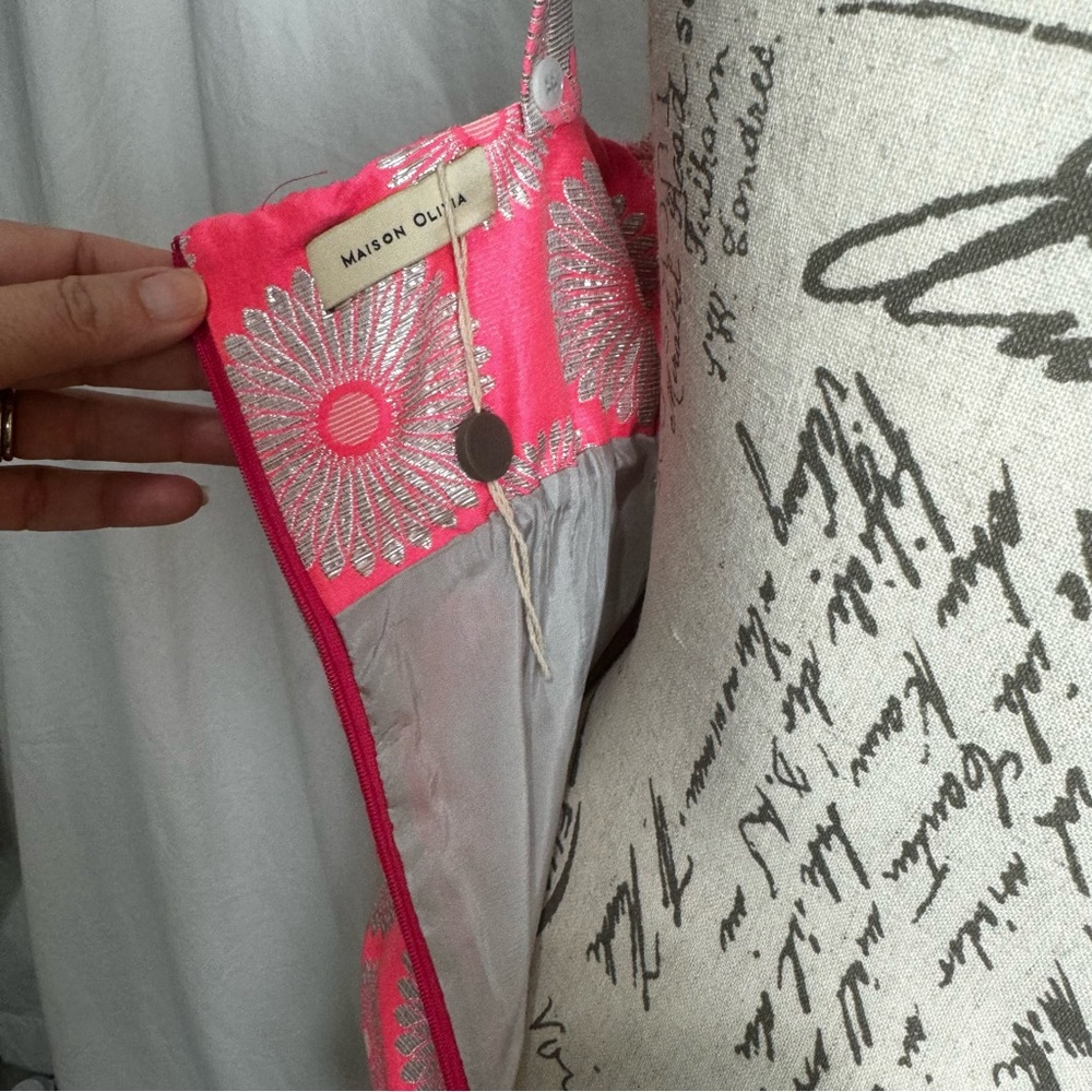 MAISON OLIVIA Italian Coral Pink and Silver Floral Dress Size 40 = S. NWOT - Picture 13 of 15